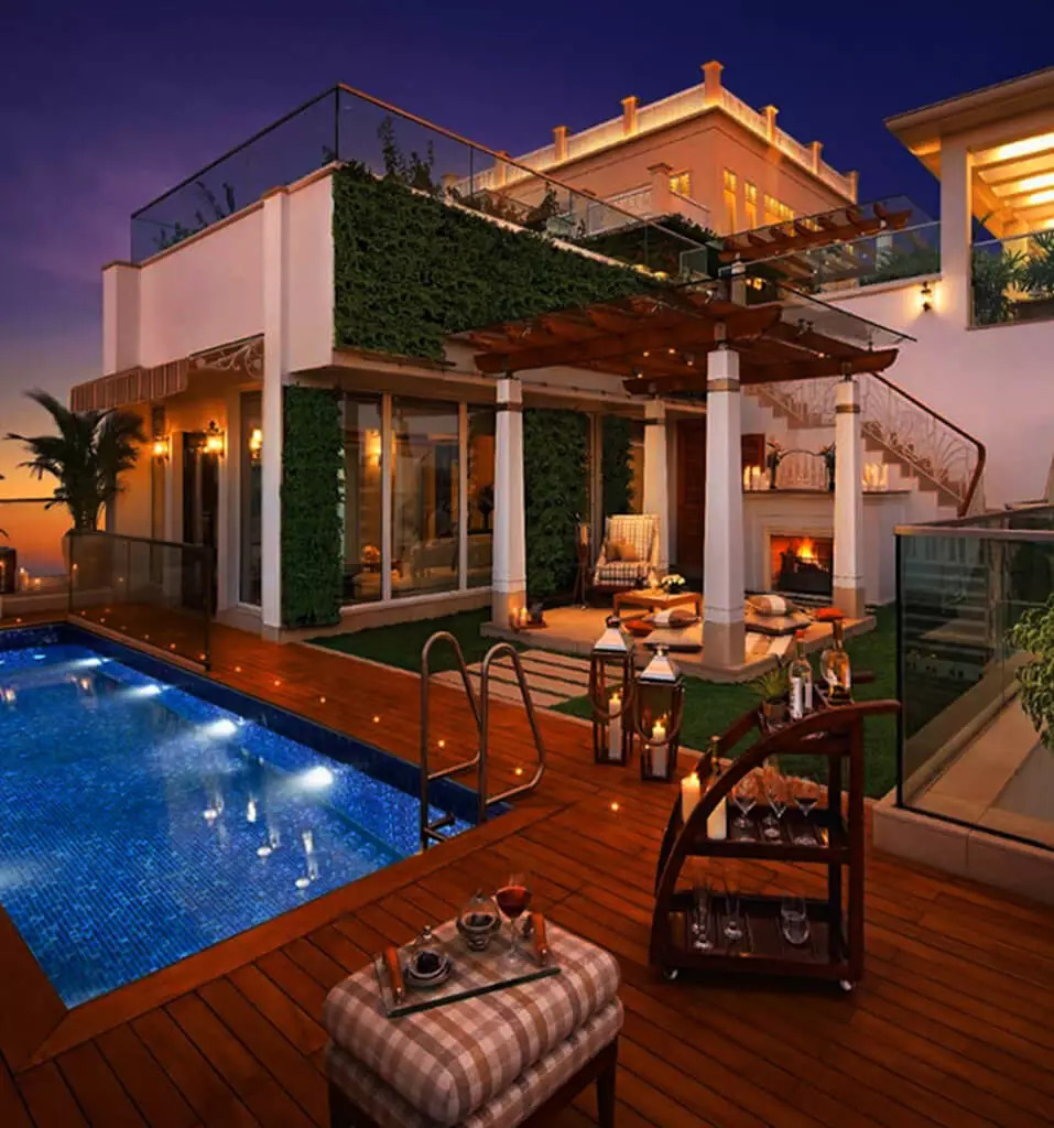 Central Park Sky Villas